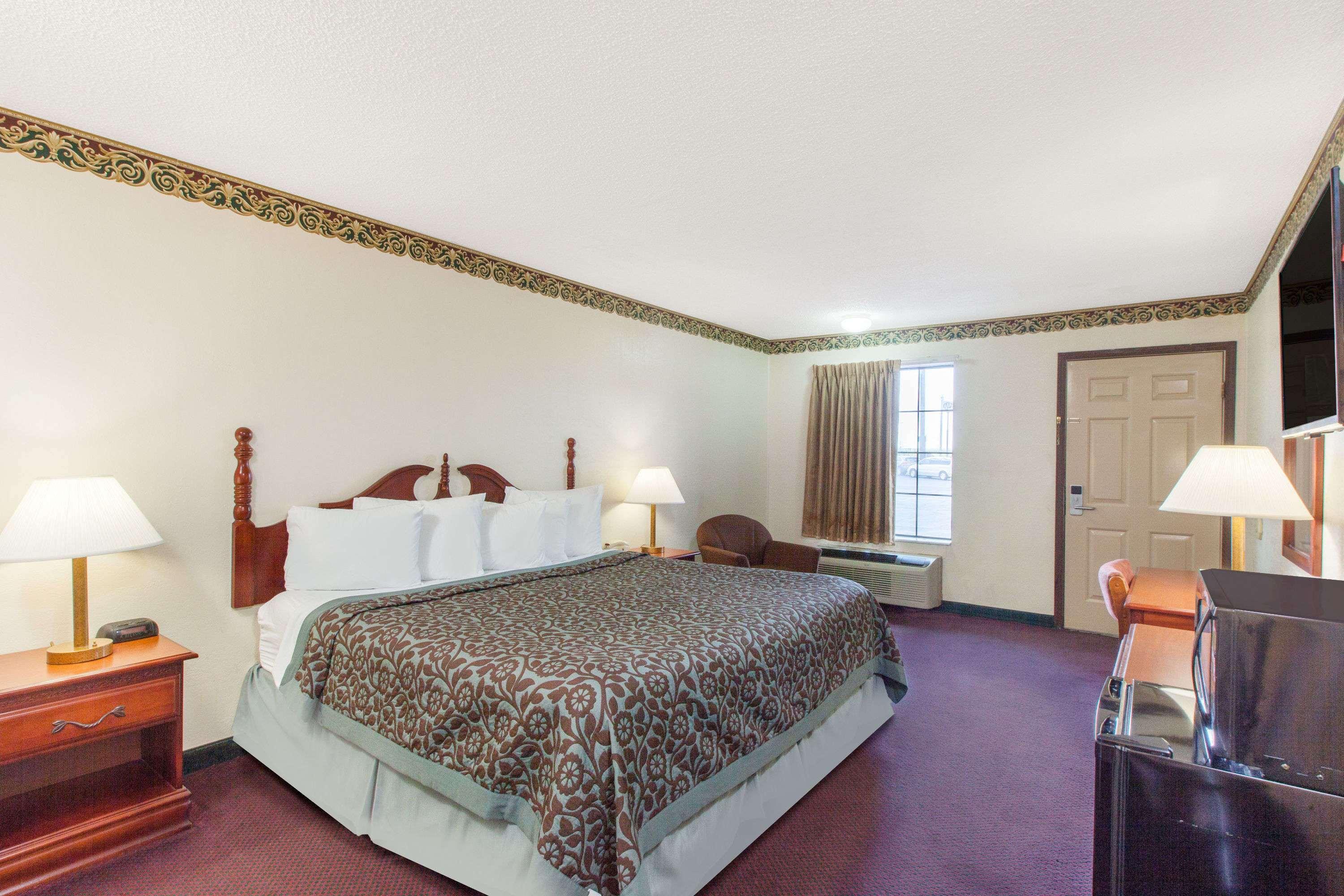 Days Inn By Wyndham Erick Luaran gambar